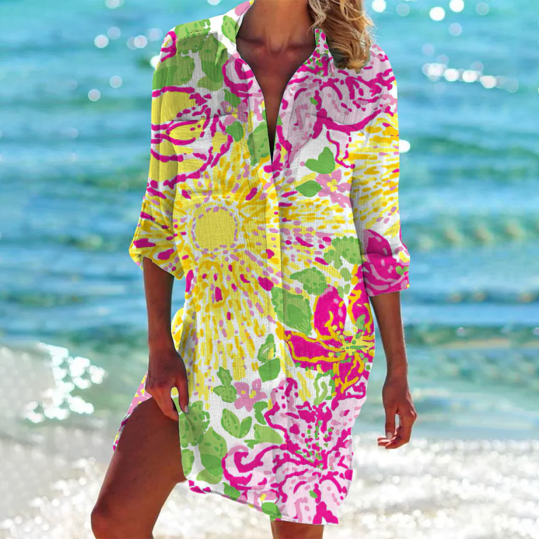 Yorika – Strandkleid mit grafischem Muster