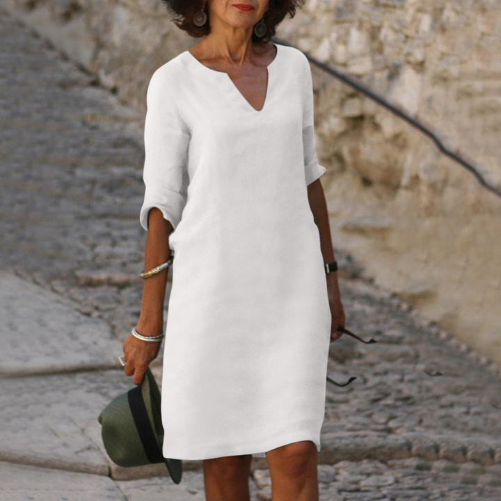 Delaney – Lässiges Kleid mit V-Ausschnitt