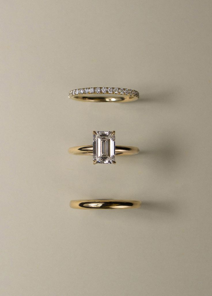 Elegantes Einfaches Zirkonia-Ringset