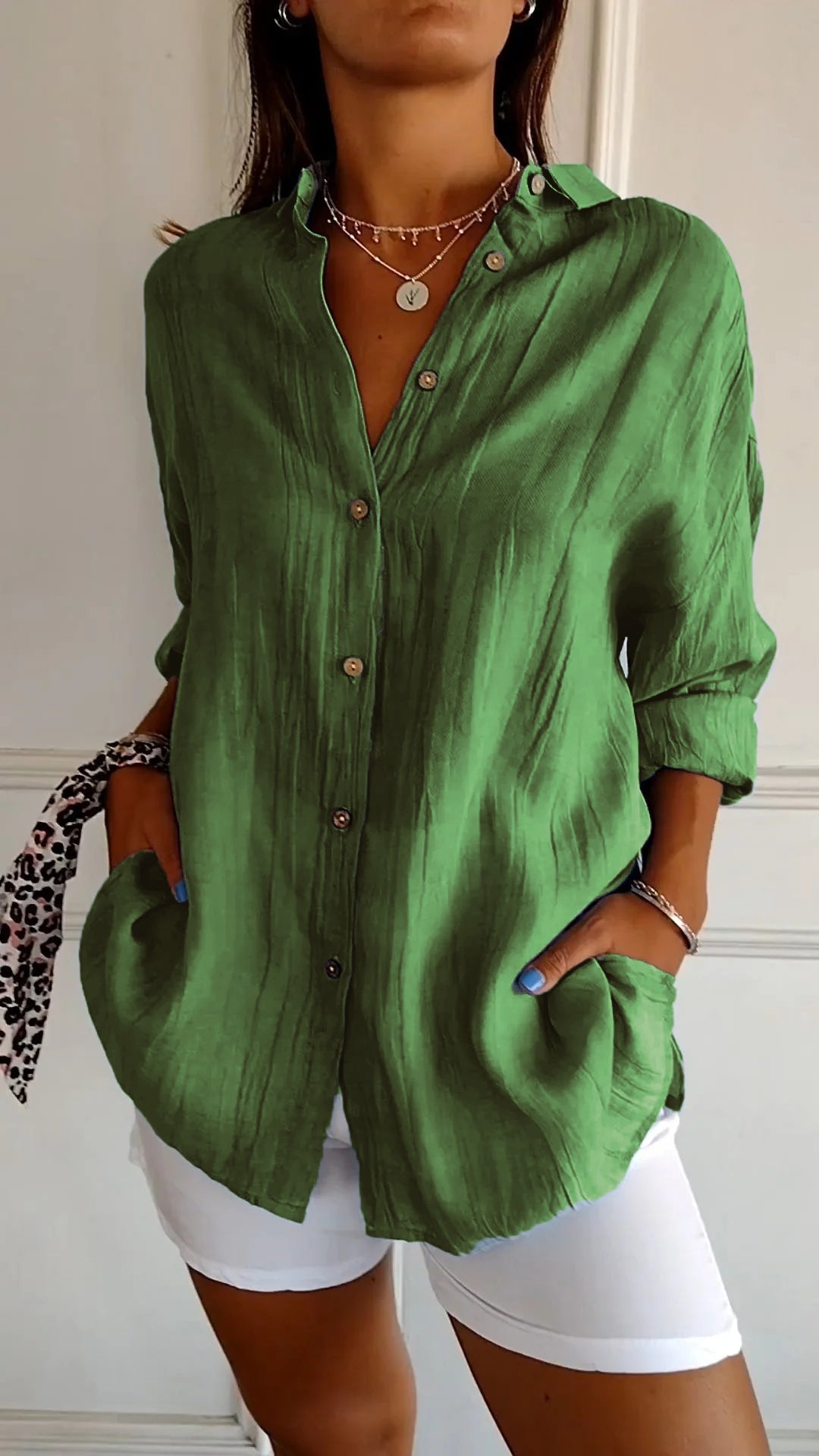 Seriza – Relaxed Button Blouse