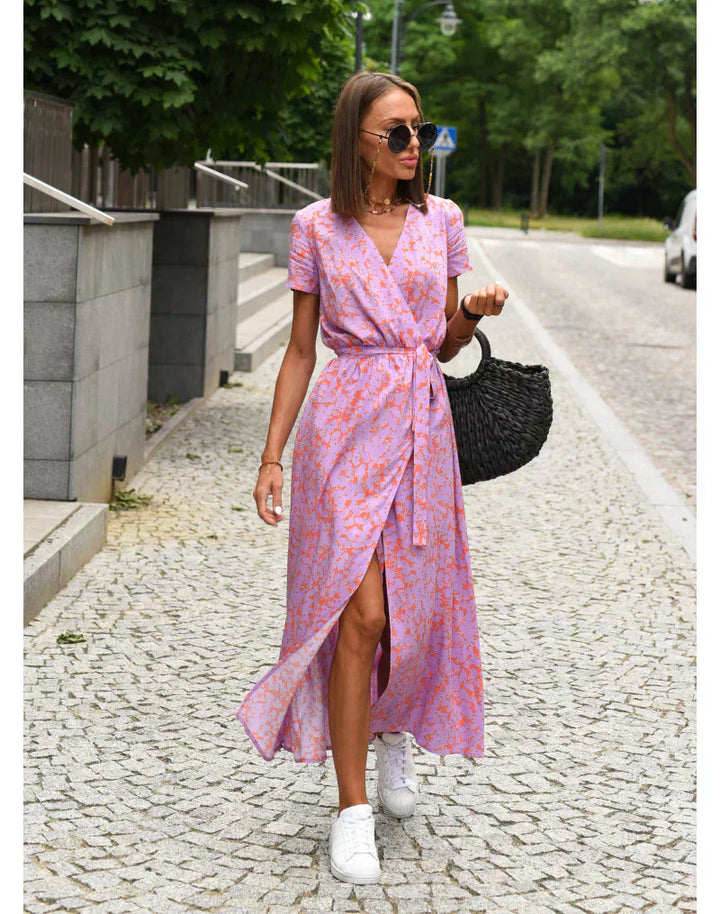 Xaria – Geblümtes Midikleid mit Gürtel